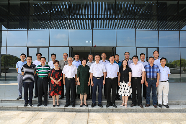 溫希東就任吉安職業技術學院校長